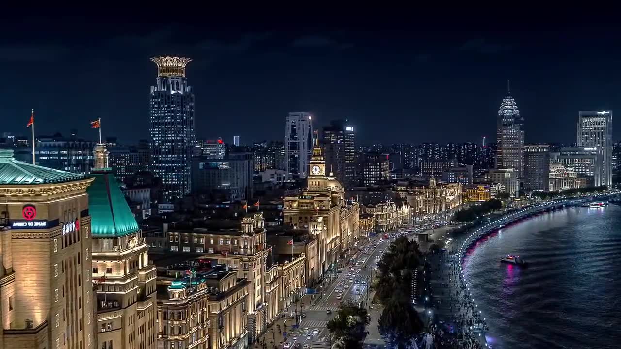 上海，璀璨明珠映开放前沿的国际化大都市